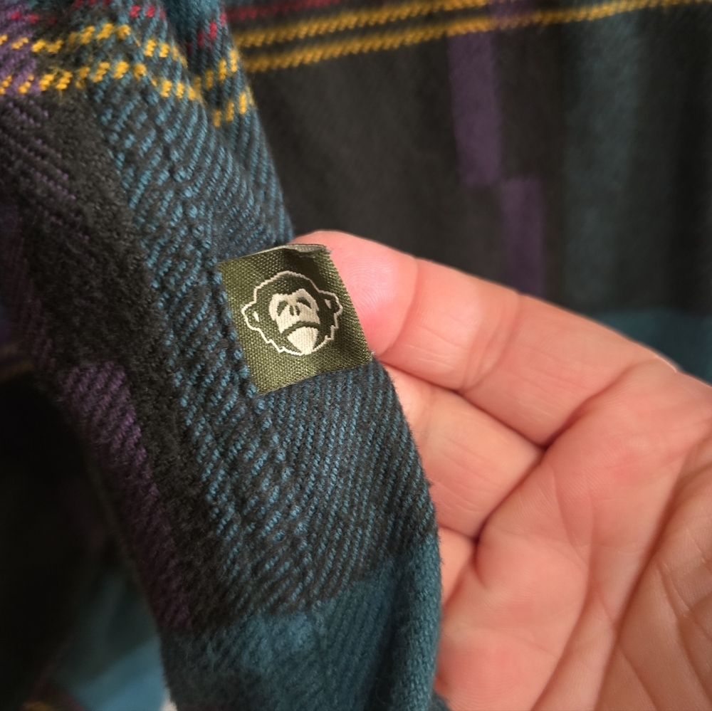 Howler Brothers Harker's Long Sleeve Plaid Flannel Medium Blue Purlpe Black - Picture 10 of 11